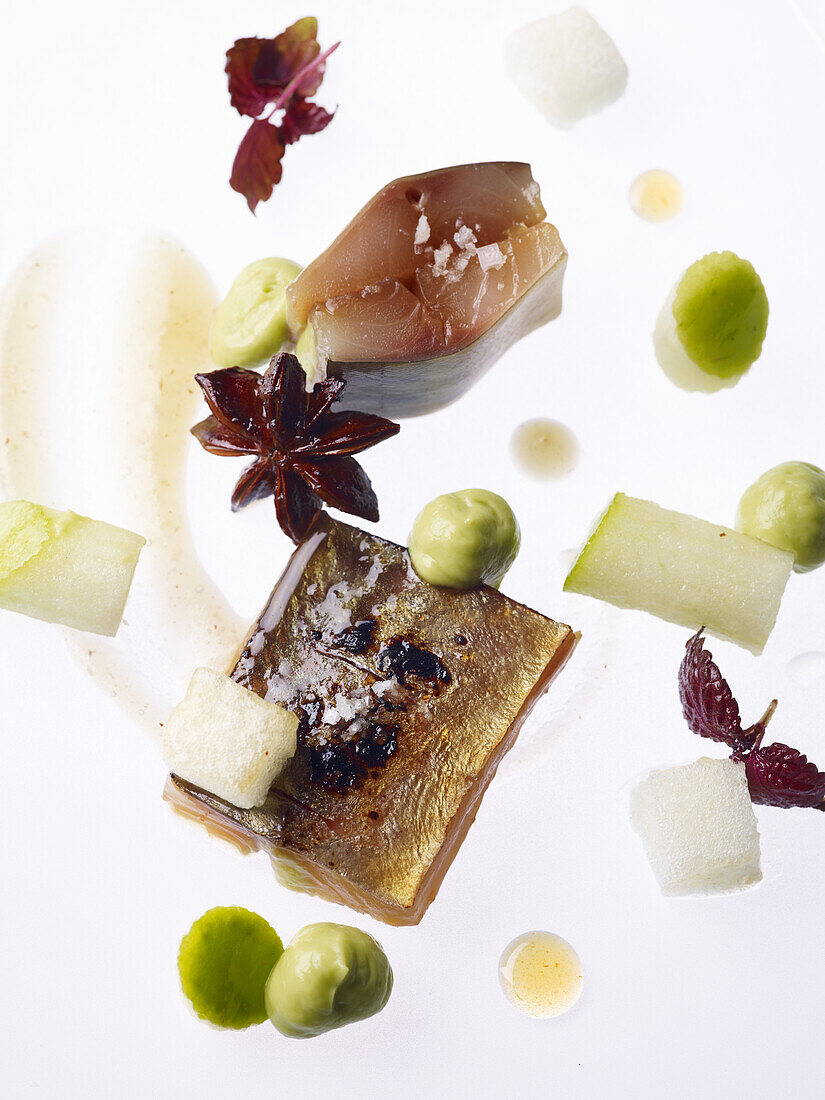 Raw mackerel pieces with green apple