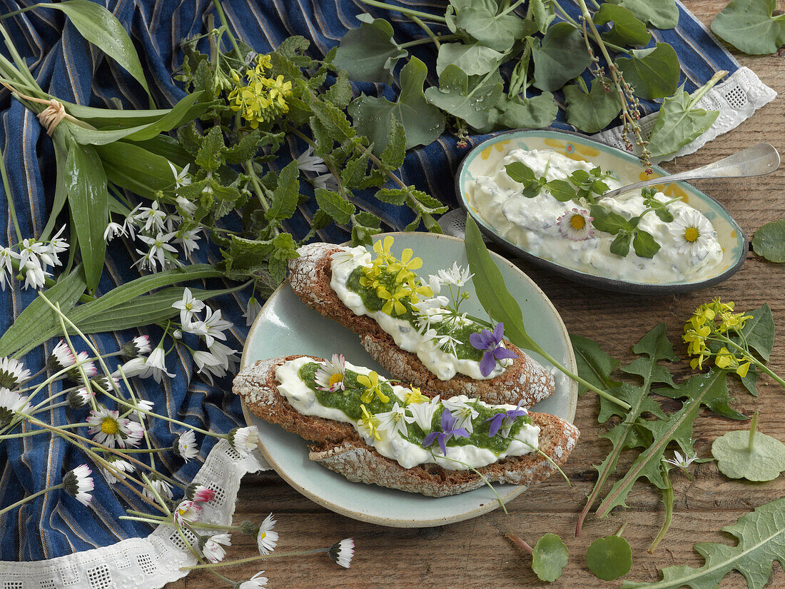 Sandwiches with curd cheese and wild herbs