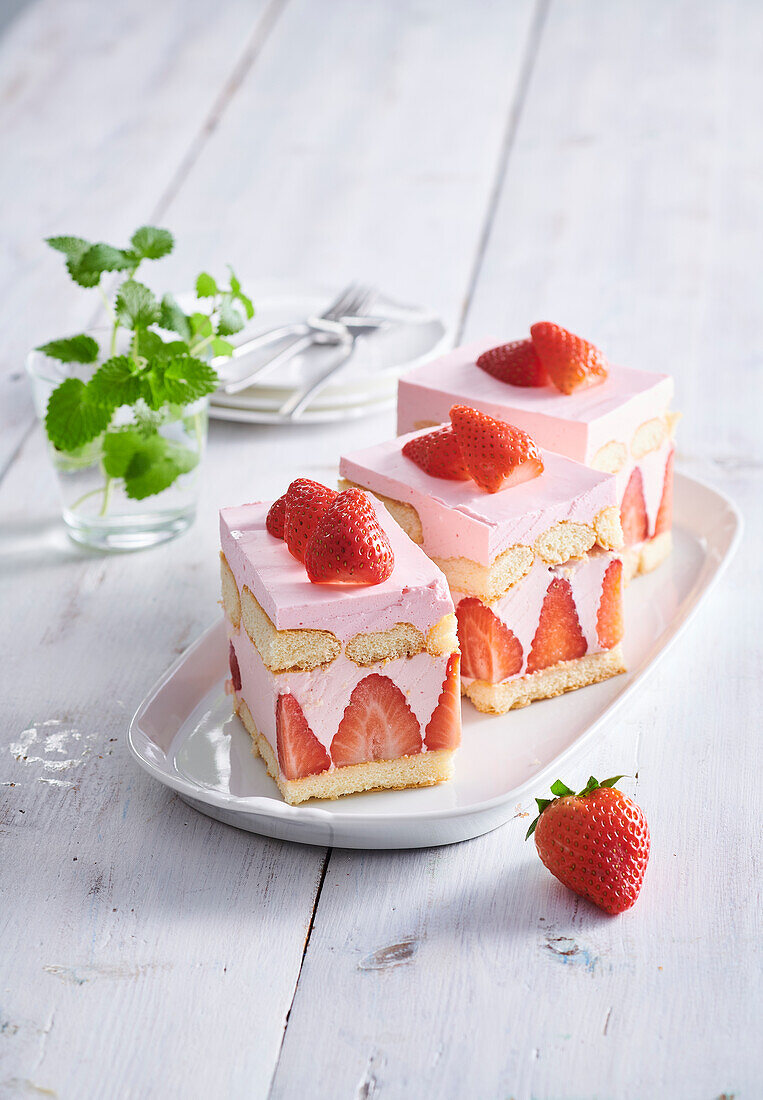 Strawberry tiramisu cuts