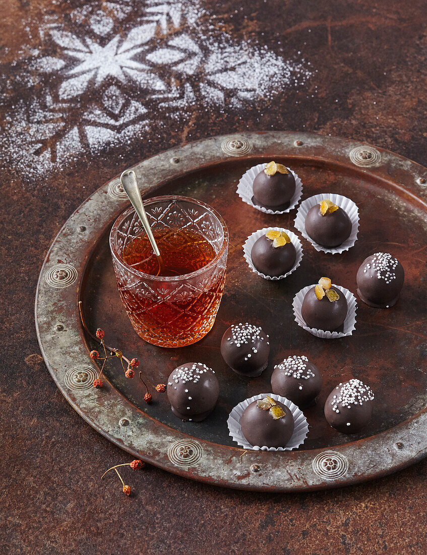 Gingerbread truffles and a glass of tea