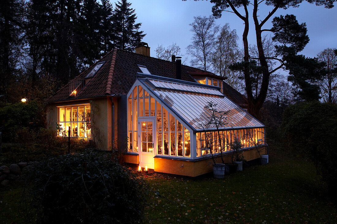 Lit garden conservatory