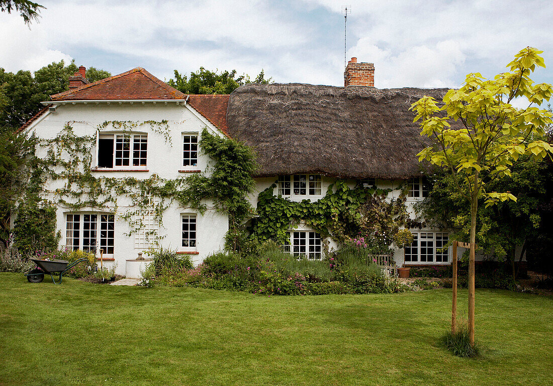 Außenbereich eines Hauses aus dem 17. Jahrhundert in Oxfordshire