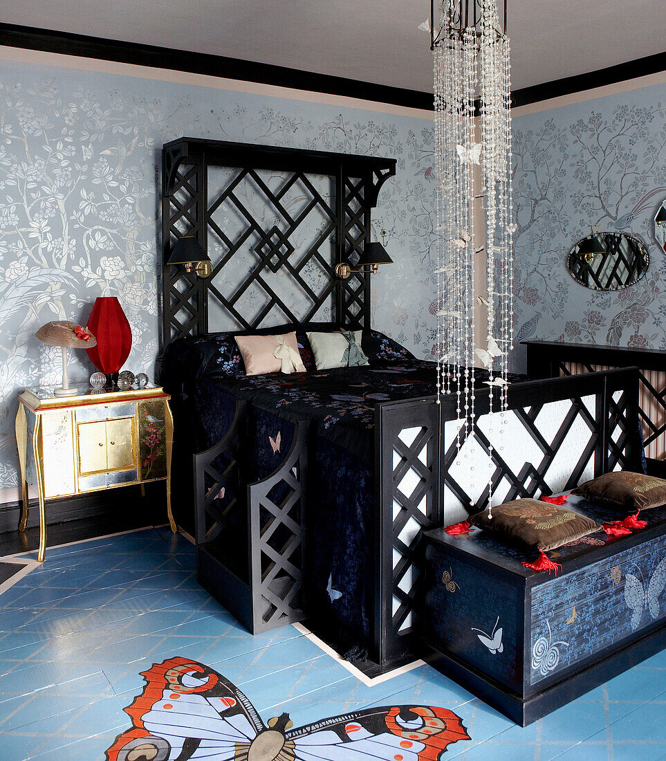 Oriental latticed bed in Georgian farmhouse