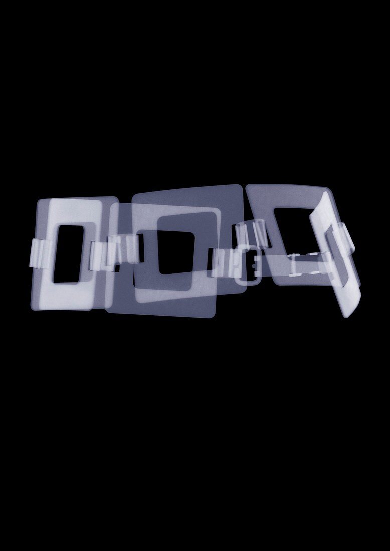 Clasped square linked bracelet, X-ray