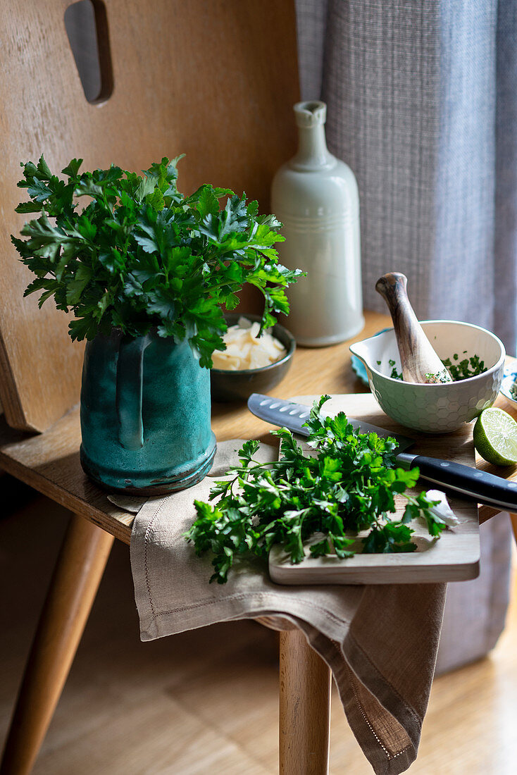 Ingredients and utensils for making pesto verde