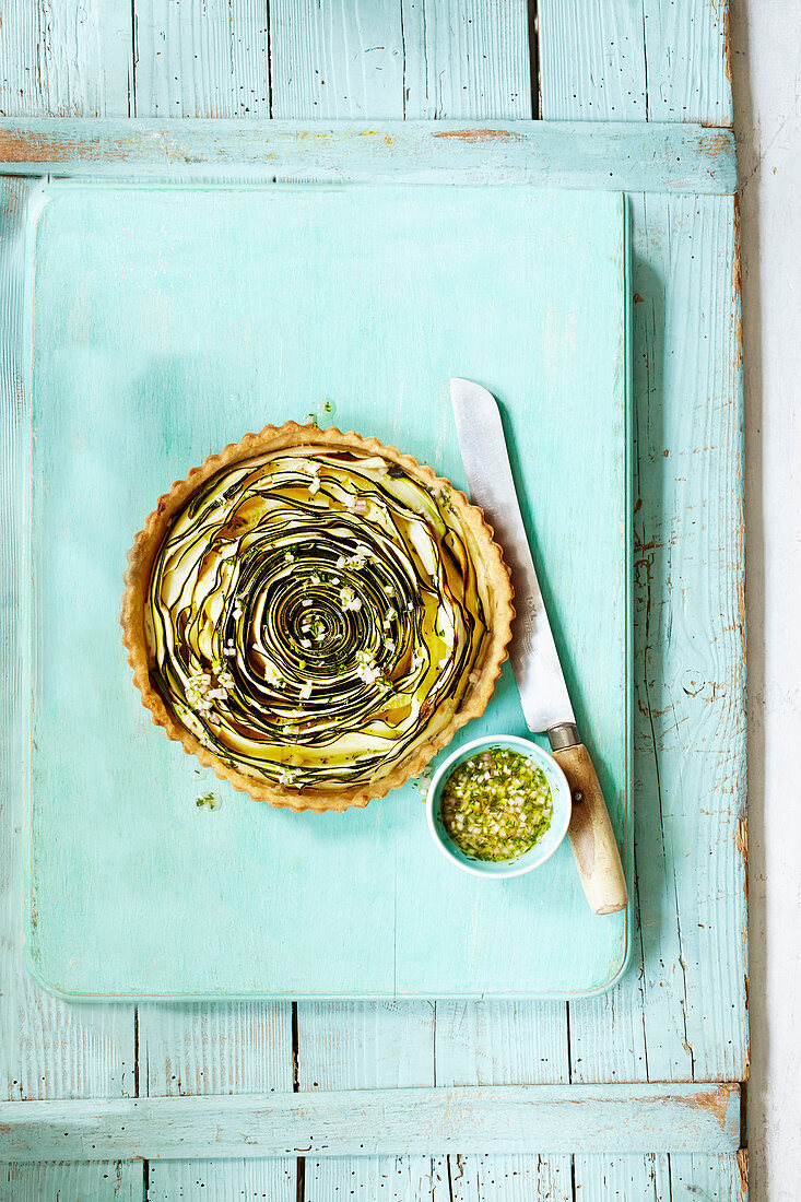 Green and yellow zucchini tart