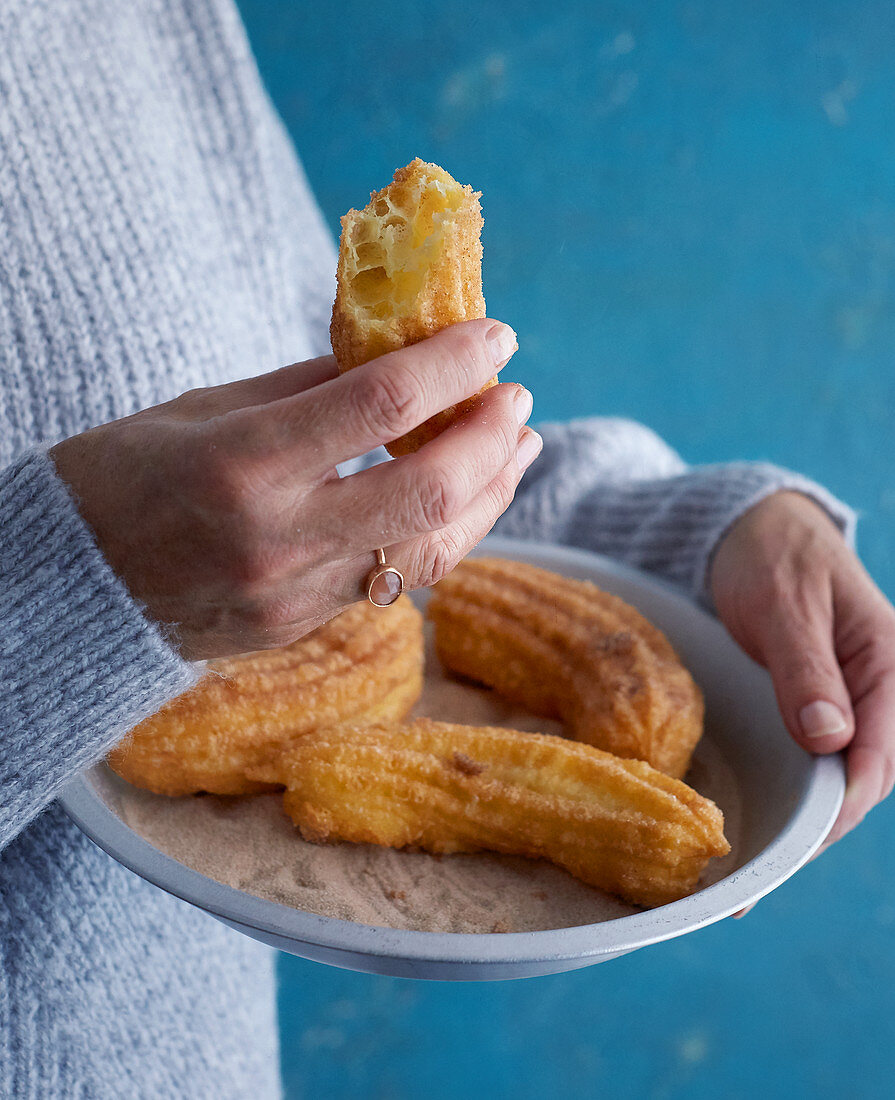 Churros mit Zimt und Zucker