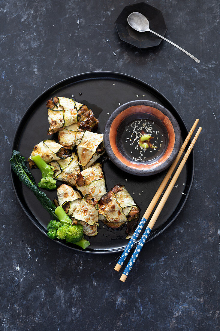 Zucchini packets with meat stuffing