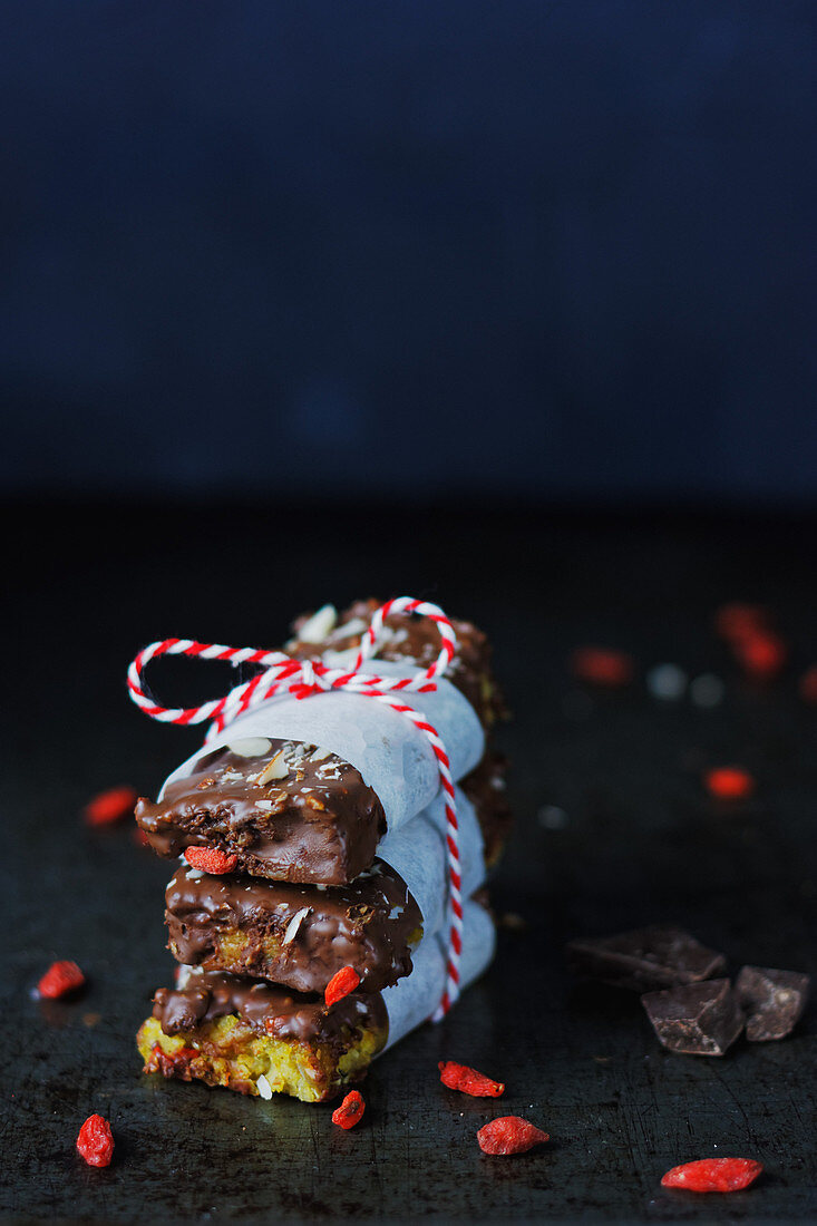 Millet bars with chocolate nuts and goji fruit