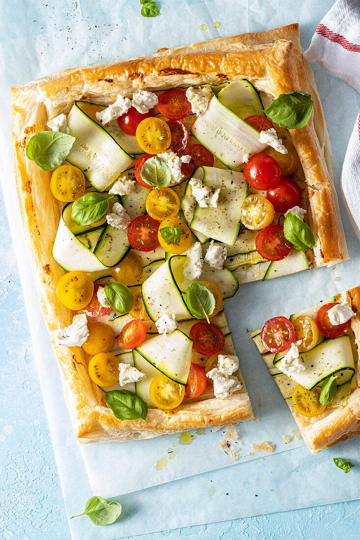 Filo pastry tart with vegetables and feta