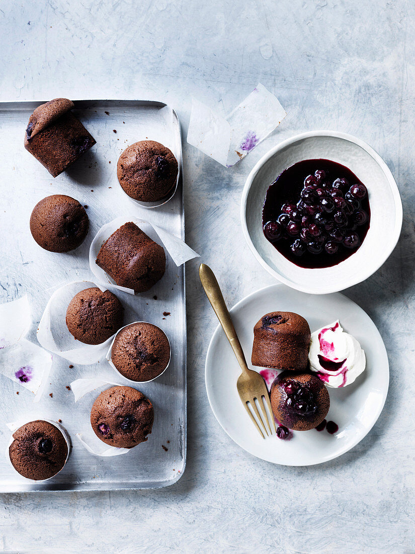 Syruped Red Wine and Blueberry Cakes