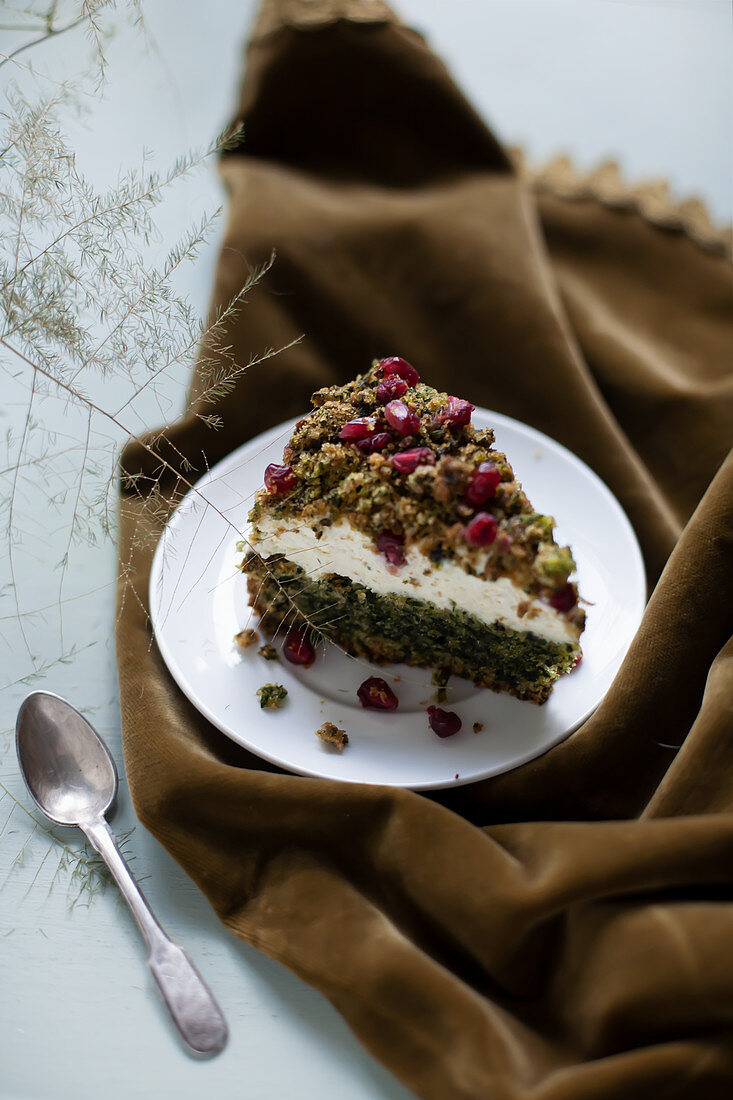 Forest Moss (Spinach cake with mascarpone cream and pomegranate seeds)