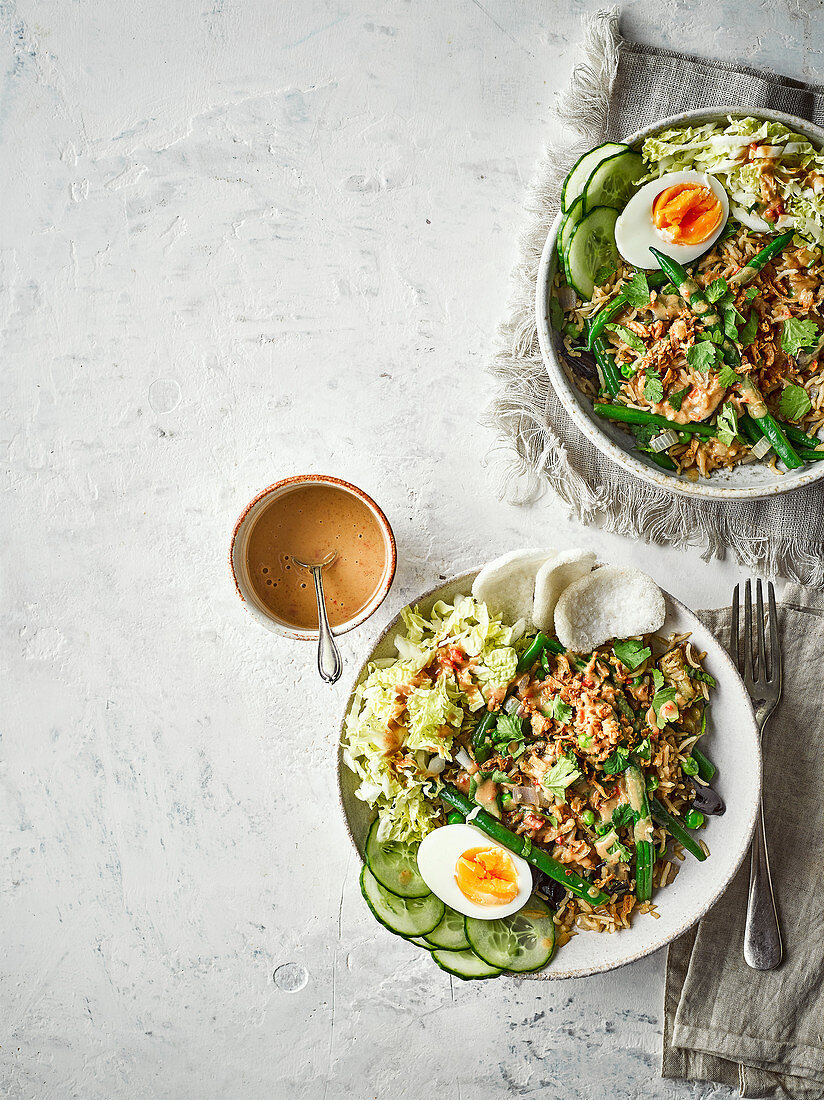 Gado Gado mit gebratenem Reis (Indonesien)