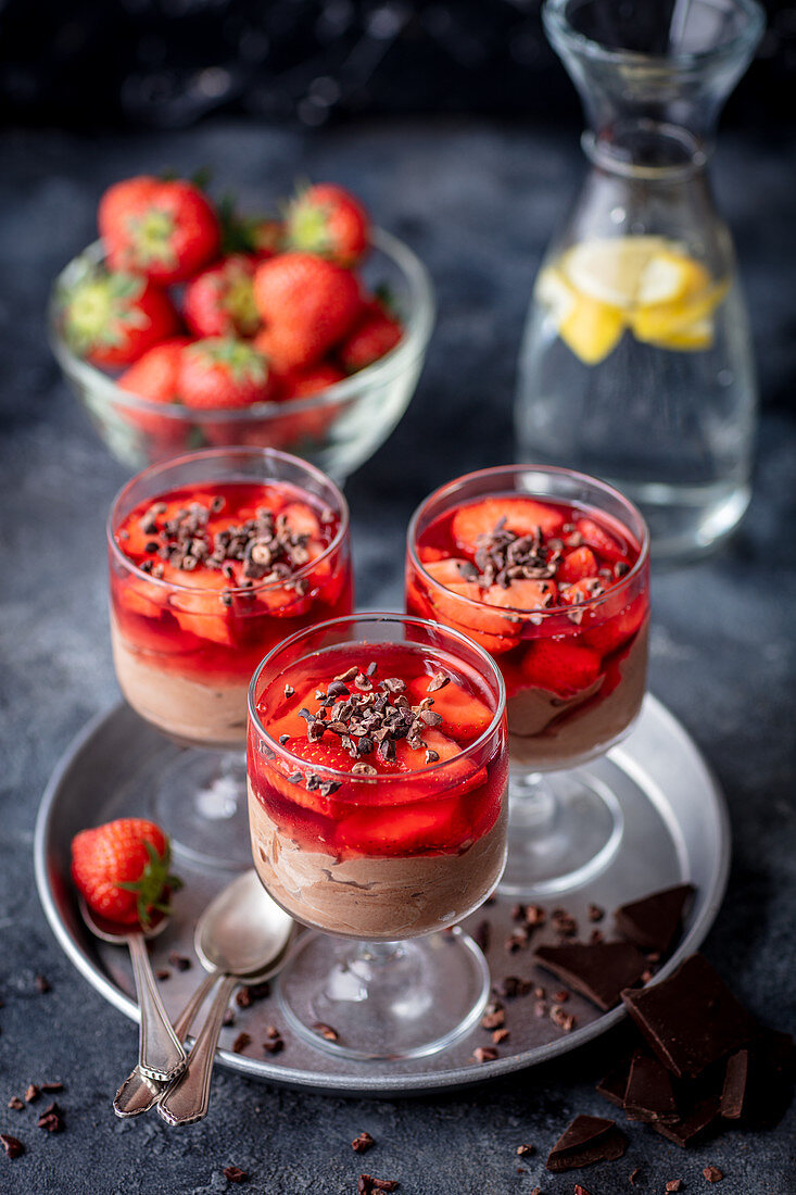 Chocolate mascarpnone cheesecake with strawberry jelly