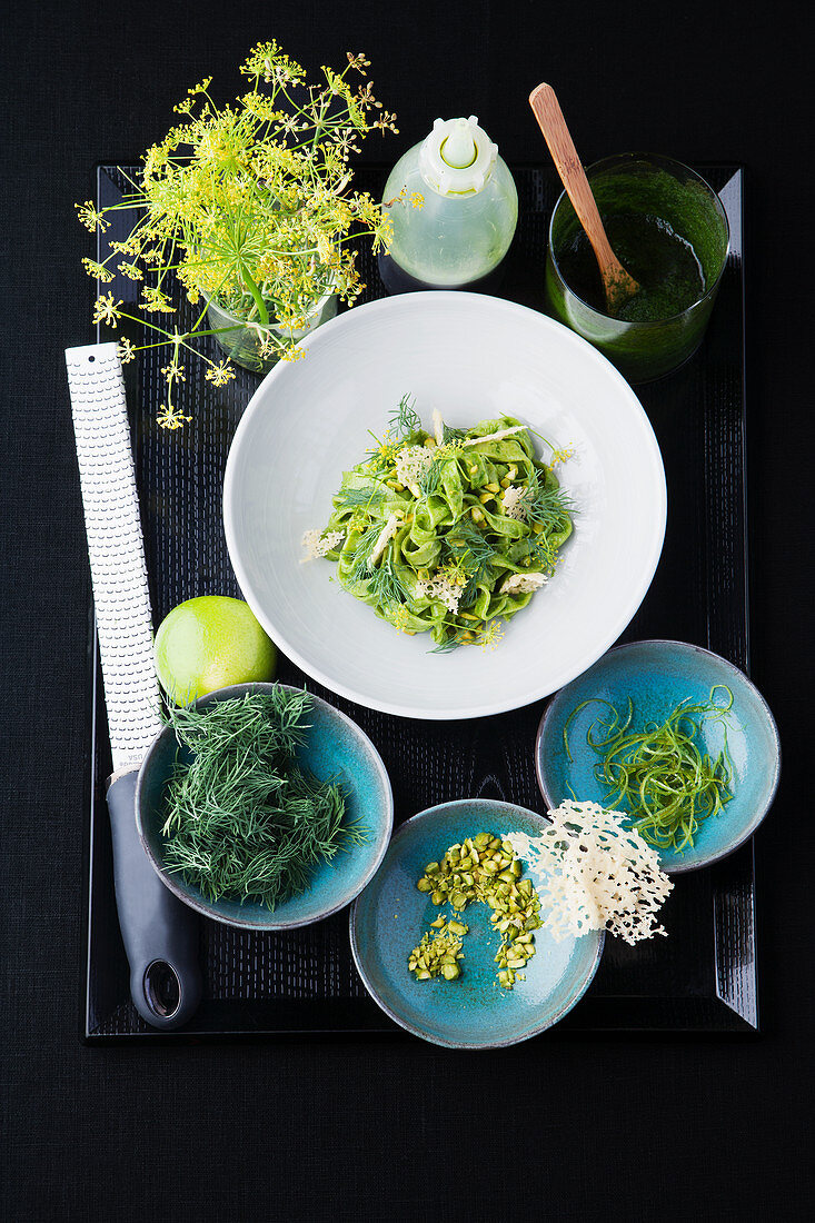 Spinach tagliatelle with dill and lime