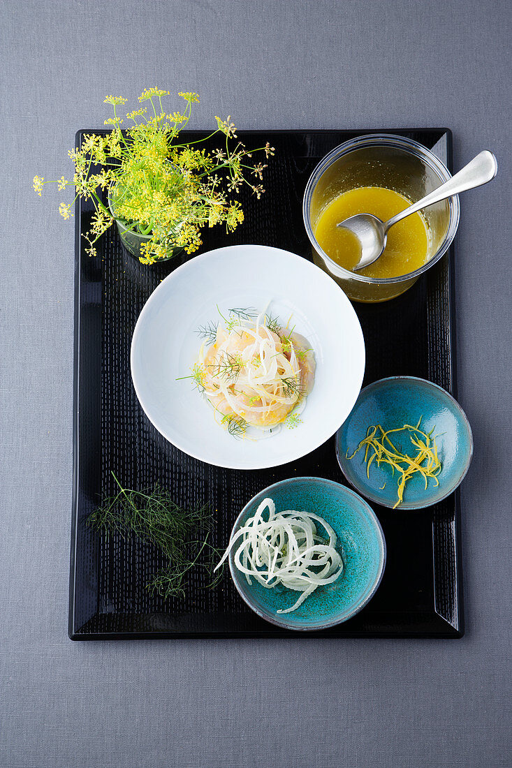 Forellen-Kardamom-Ceviche mit Fenchel und Zitrone