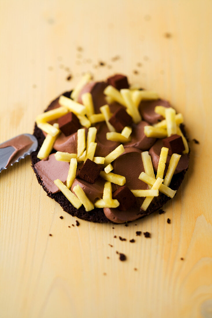 Chocolate and pineapple tarts with green pepper and tarragon
