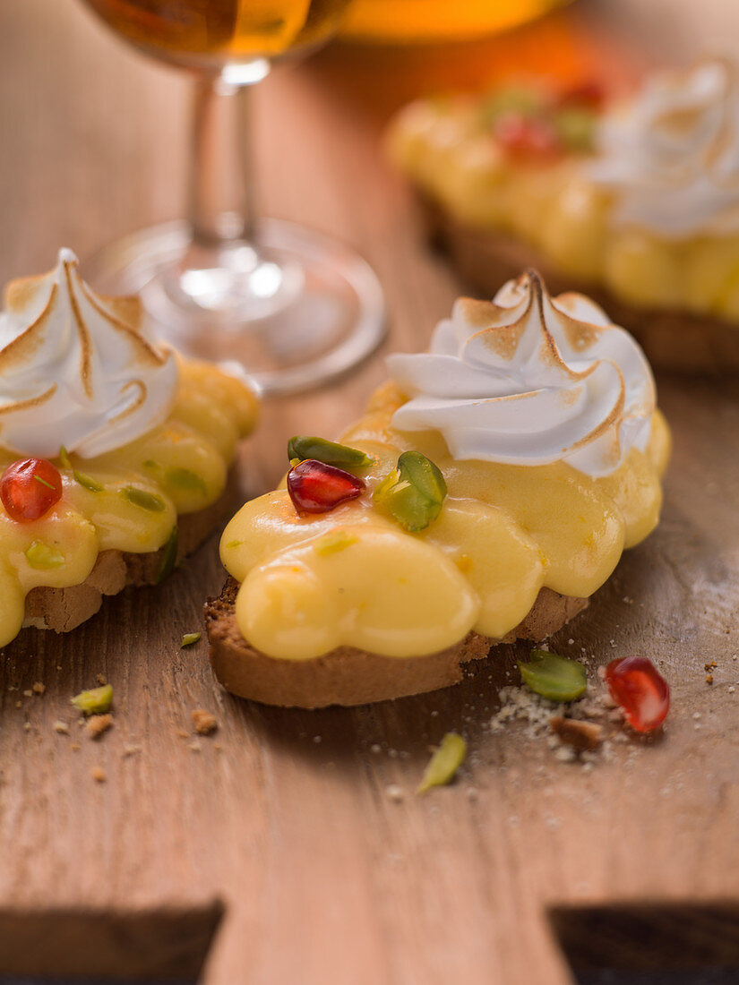 Cantuccini with meringue (Italy)