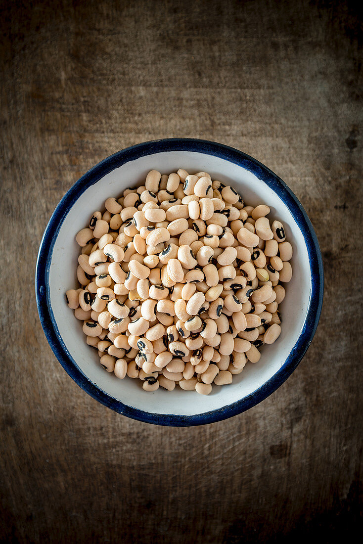Black Eyed Peas in a Bowl