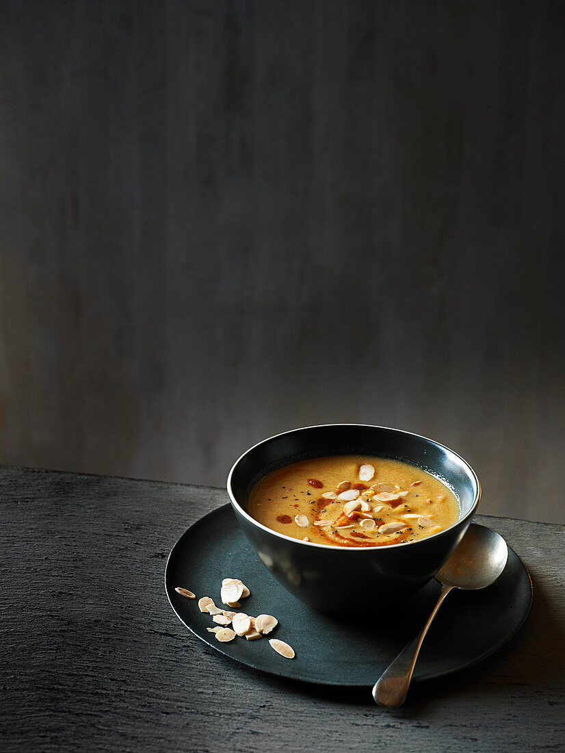 Root vegetable and ginger soup