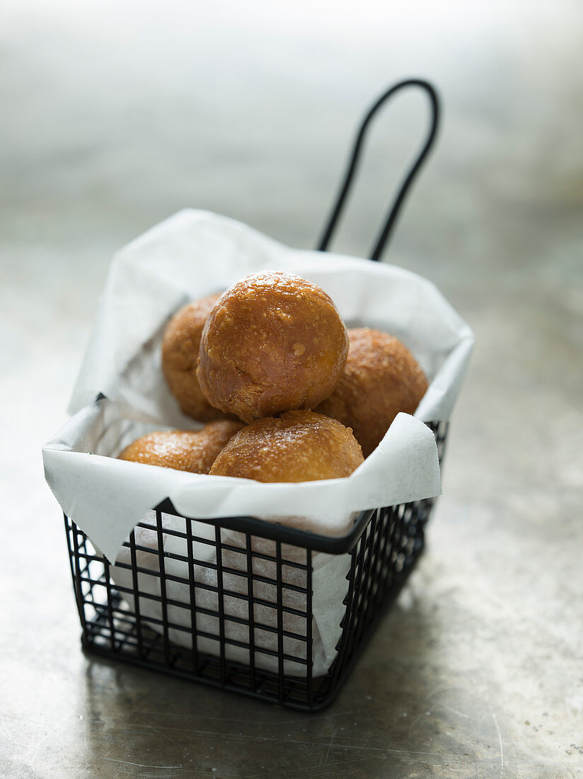 Magwinya (frittiertes Brot, Südafrika und Botswana)