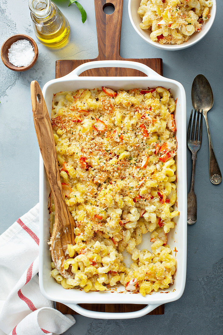 Lobster mac and cheese overhead view