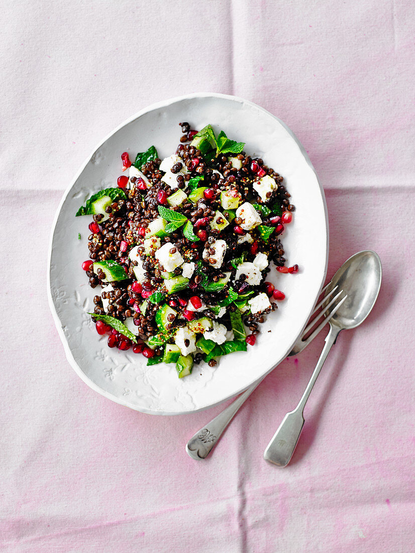 Linsen-Granatapfel-Salat mit Feta