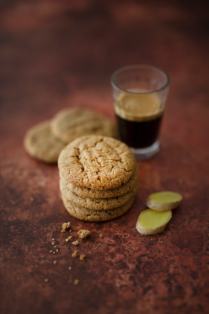 Vegan ginger cookies with flax seeds, lemon zest, cinnamon and nutmeg