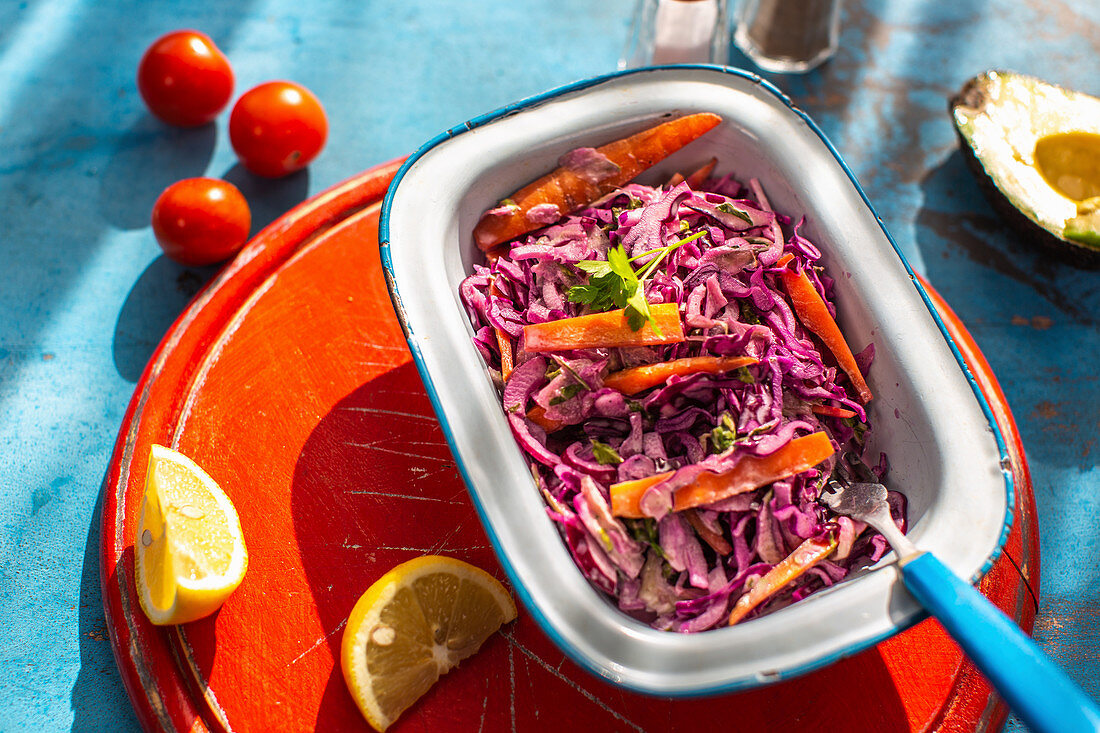 Red cole slaw