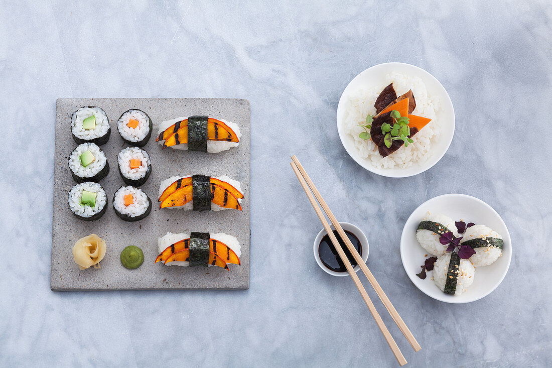 Sushi-Variationen mit Algen