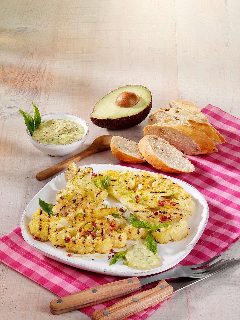 Grilled cauliflower with avocado sauce