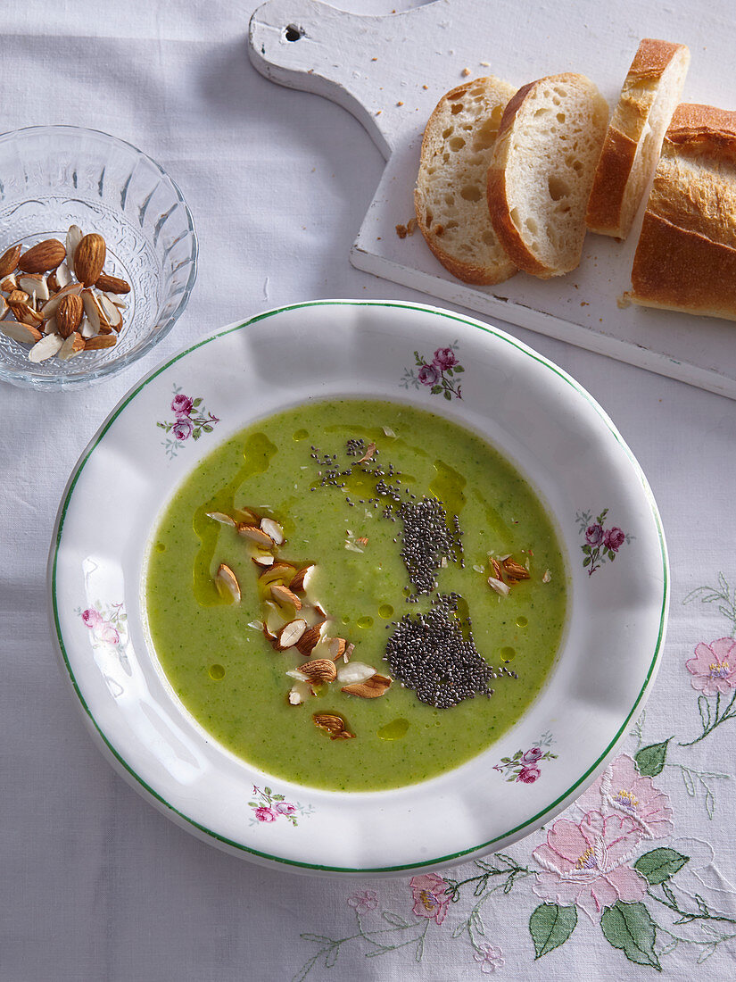 Broccoli soup with almonds and chia seeds