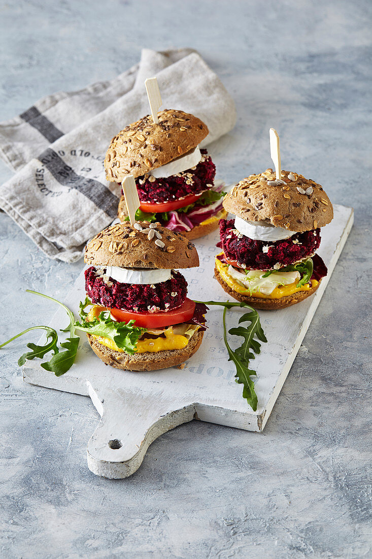 Beetroot burger with goat cheese