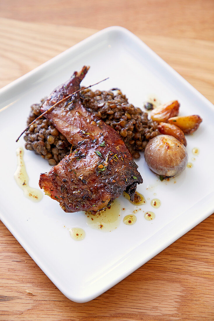 Roast rabbit with thyme