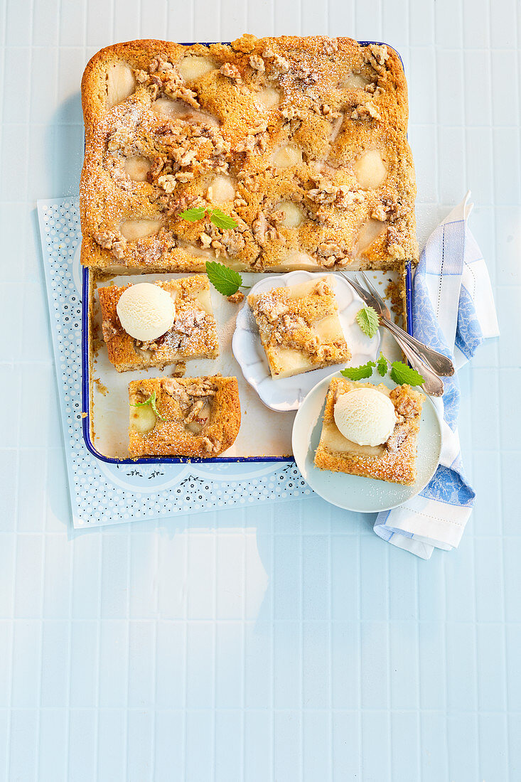 Pear and nut cake with walnut brittle