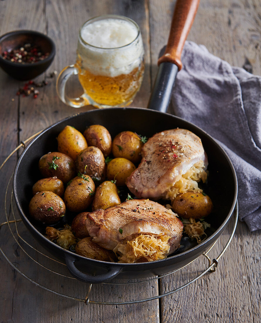 Gefüllte Schweinesteaks mit Grenailles-Kartoffeln