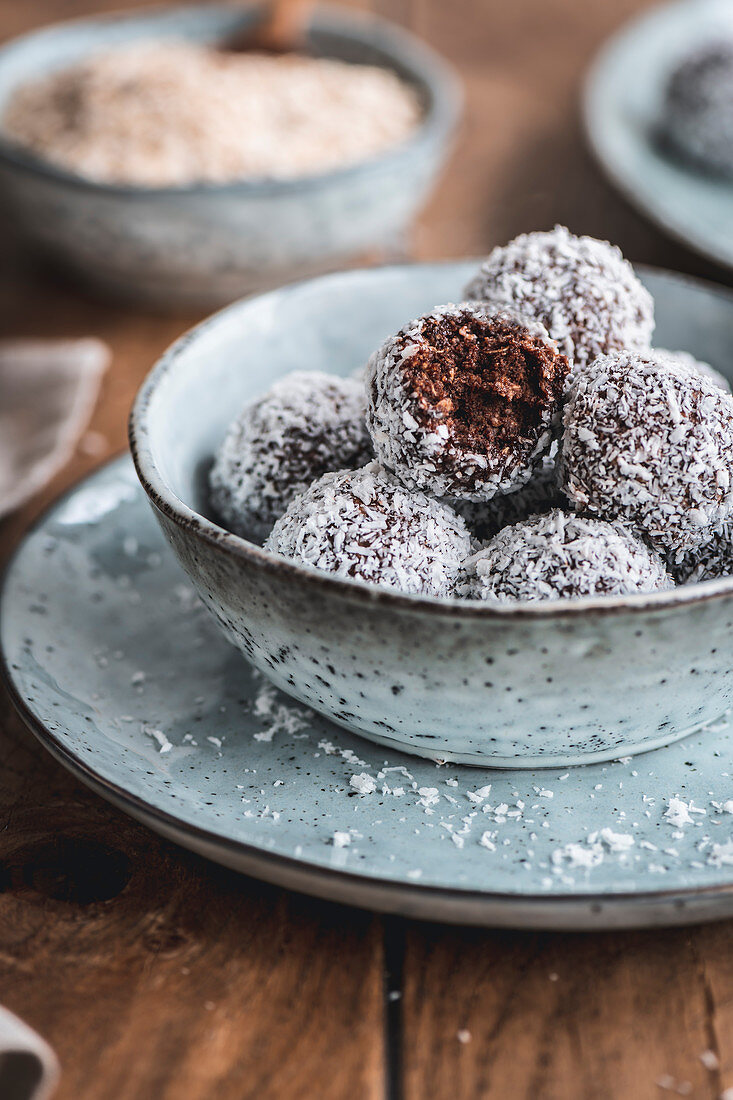 Chokladbollar (Schokoladenkugeln mit Kokosraspeln, Schweden)