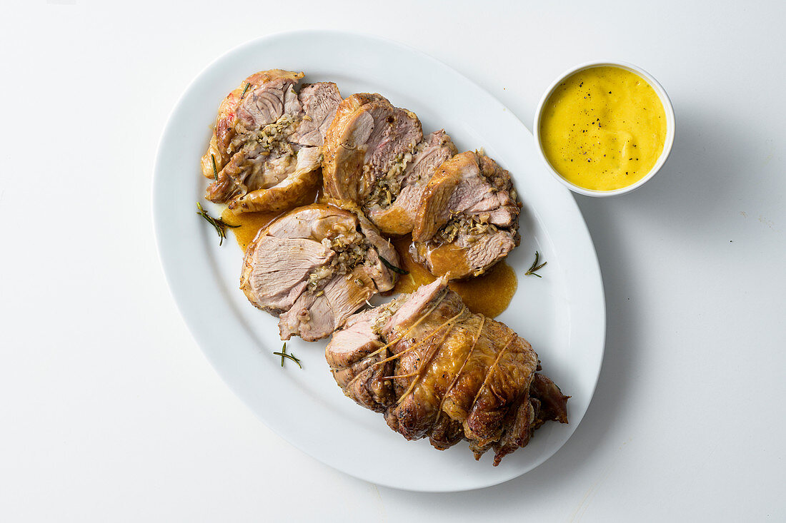 Leg of lamb with mango sauce