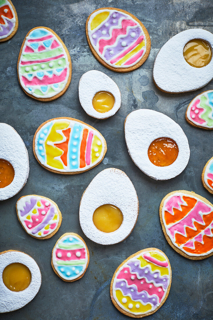 Iced Easter biscuits