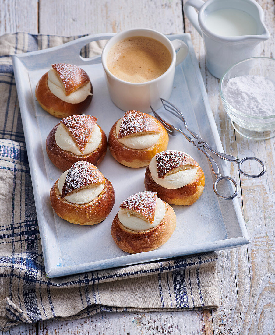 Sweet buns with marchpane and butter cream