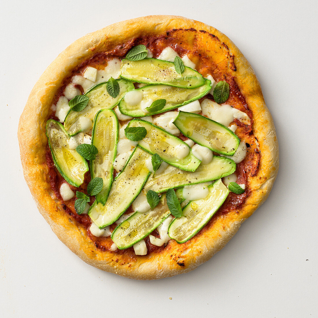 Courgette pizza with Parmesan and mozzarella