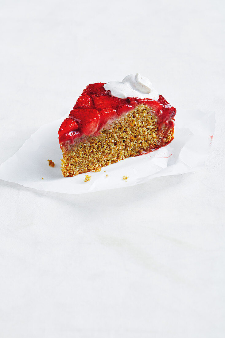 Upside-down strawberry cake