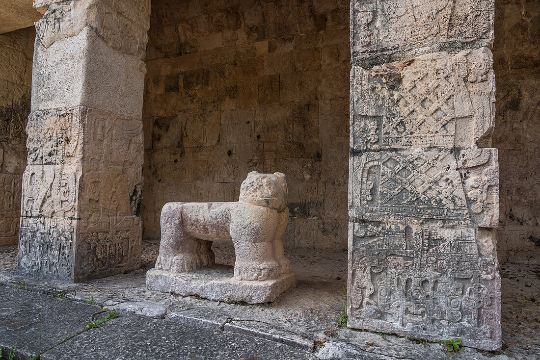 Jaguar throne, Temple of the Jaguar, Chichen Itza, Mexico