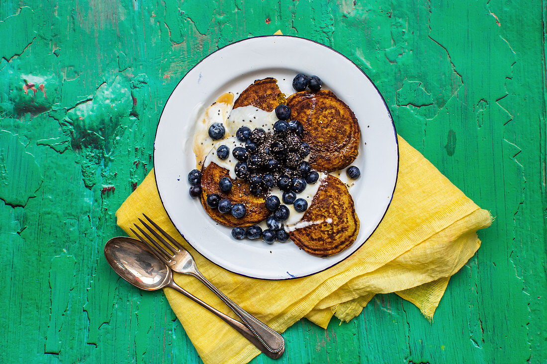 Pancakes mit Heidelbeeren