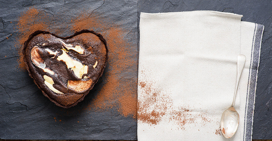 Chocolate brownie and cheesecake tart