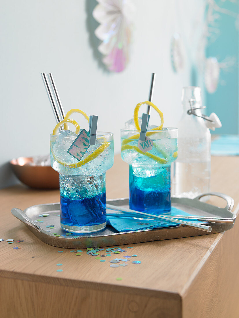 Frozen Blue cocktails (non-alcoholic)