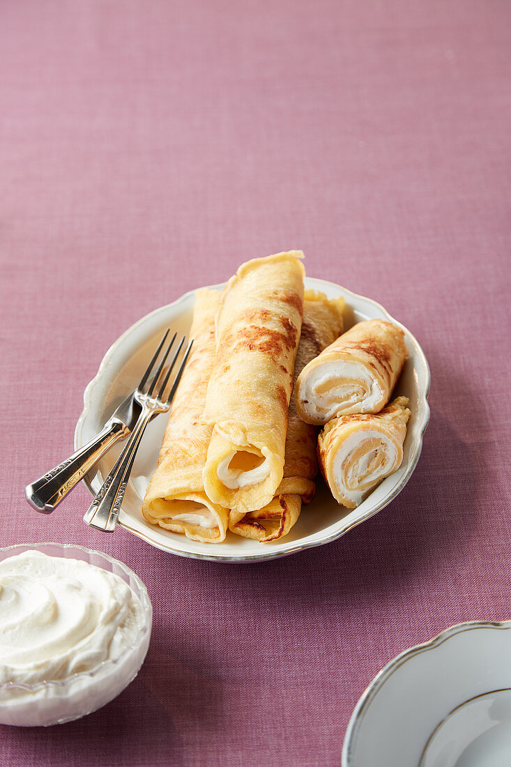 Pancakes with cream filling