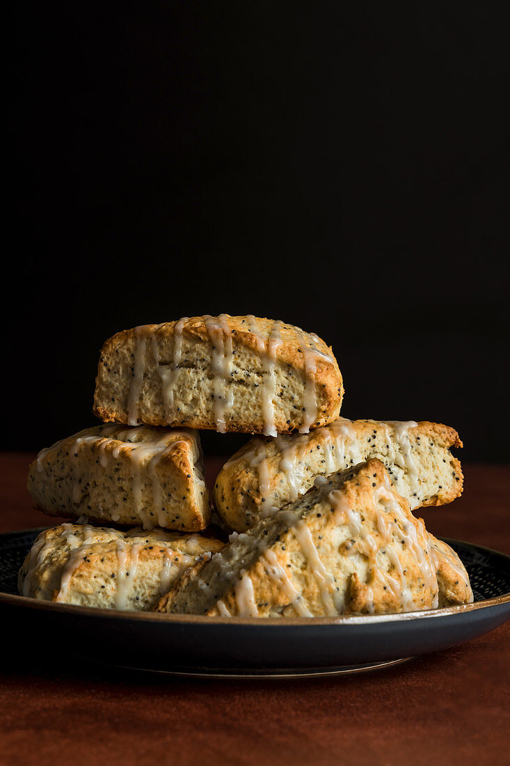 Lemon and poppy seed scones with glaze