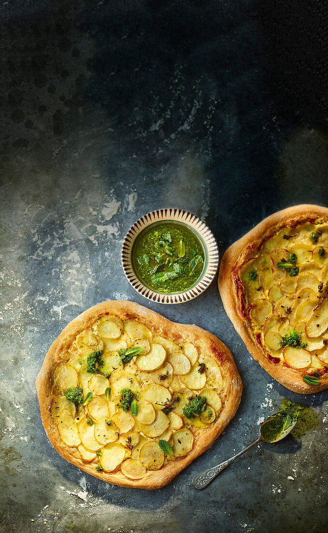 Spelt pizza bianca with Jersey Royals