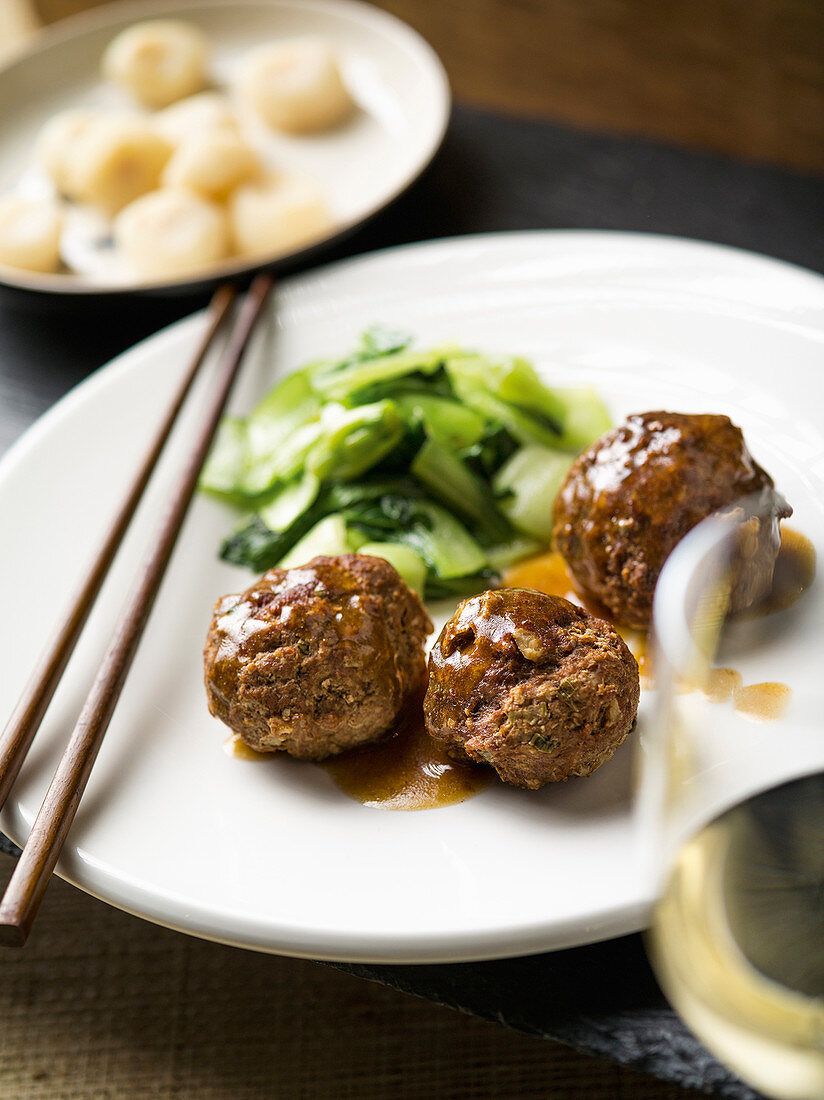 Chinese meatballs with bok choy and water chestnuts
